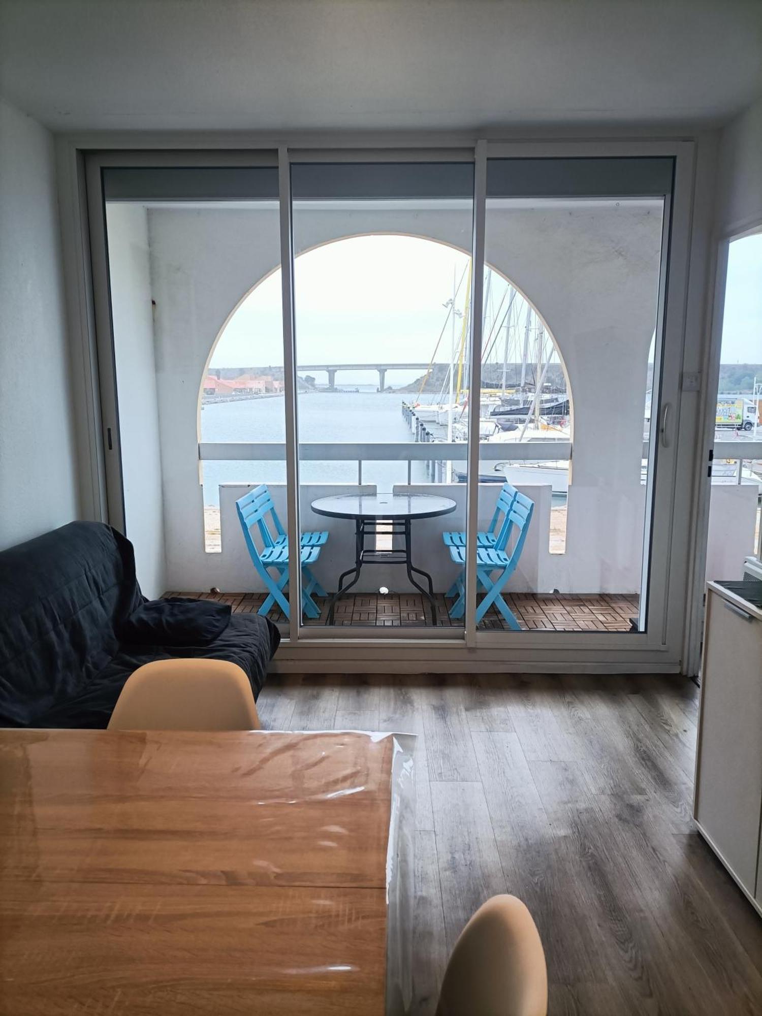 T2 Cabine Avec Tres Belle Vue Sur Le Port De Plaisance Льокат Екстериор снимка